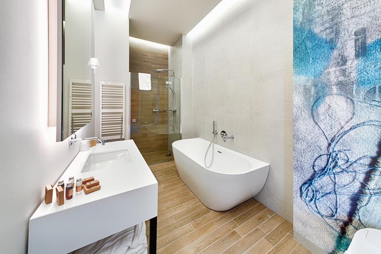 Hotel The Loom วูดช์ ภายนอก รูปภาพ